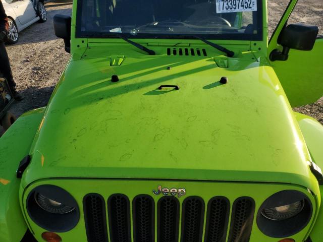 1C4BJWEG3CL232982 Jeep Wrangler Unlimited Sahara