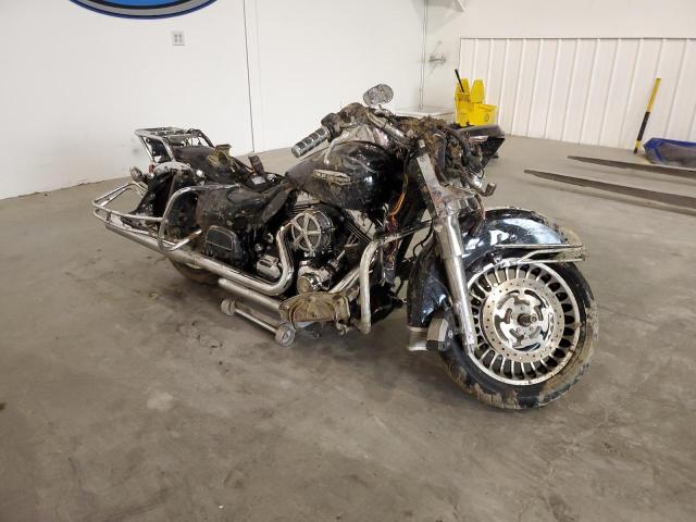 Salvage motorcycles for sale at Tulsa, OK auction: 2011 Harley-Davidson Flhtcu