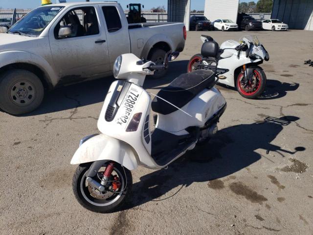 2010 VESPA GTS 300 SU ZAPM459L1A5700659