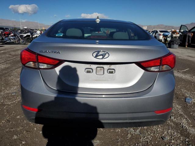 5NPDH4AE8FH645230 Hyundai ELANTRA SE