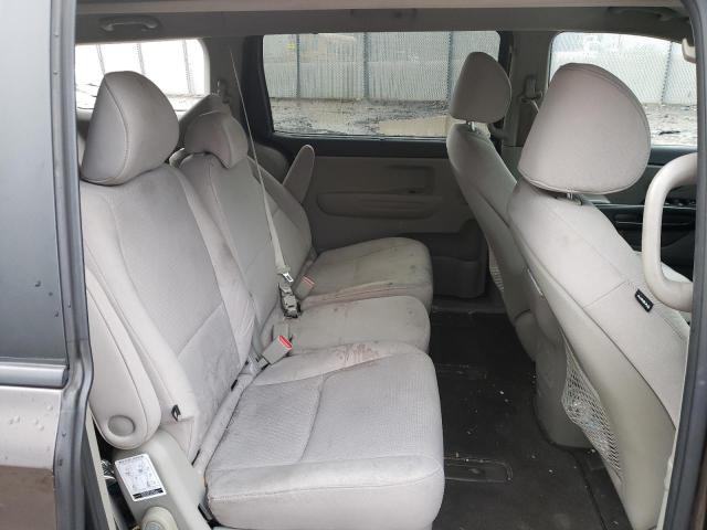 KNDMB5C10G6111023 KIA SEDONA LX