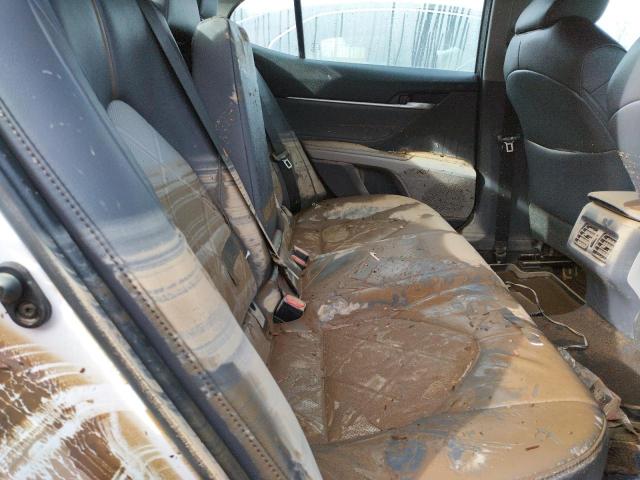 2018 TOYOTA CAMRY L - 4T1B11HK0JU038688