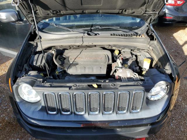 ZACCJBCT0FPB59021 Jeep Renegade Trailhawk