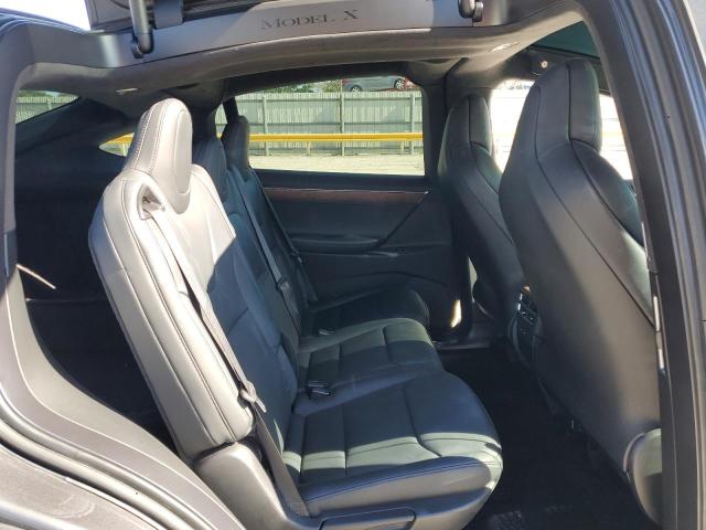 5YJXCAE28HF077704 Tesla MODEL X