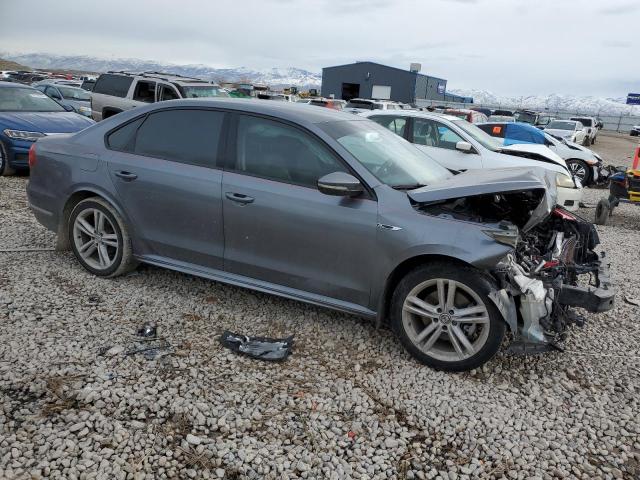 2018 VOLKSWAGEN PASSAT S - 1VWAA7A33JC001711