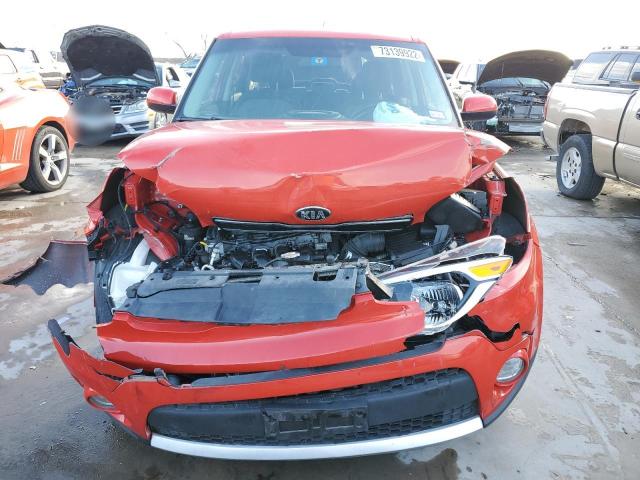 2018 KIA SOUL + - KNDJP3A56J7555104
