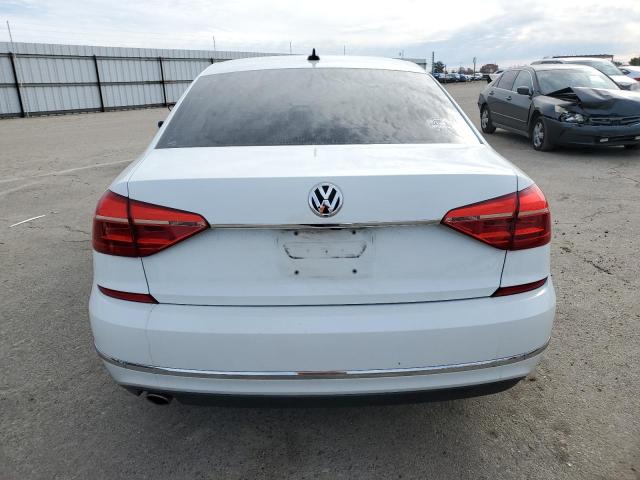 2016 VOLKSWAGEN PASSAT SE - 1VWBT7A33GC065173