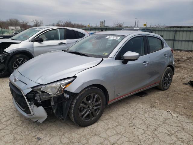 2020 Toyota Yaris LE