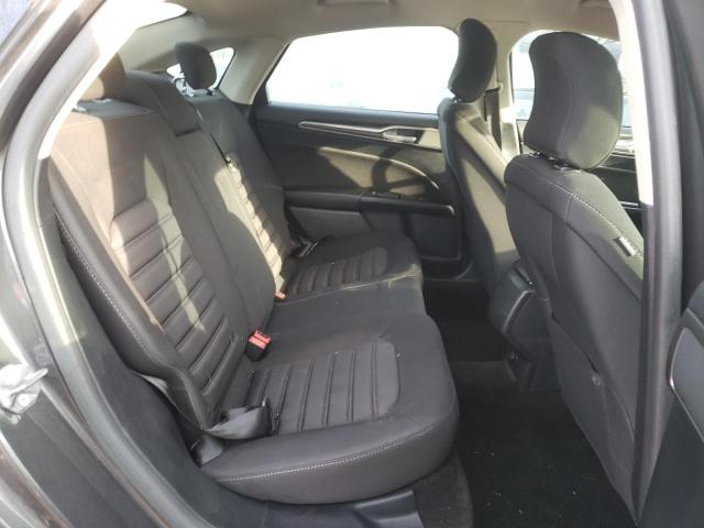 2017 FORD FUSION S - 3FA6P0G70HR393525