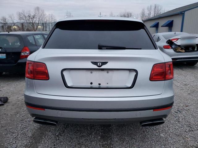 2018 BENTLEY BENTAYGA - SJAAC2ZV4JC019447