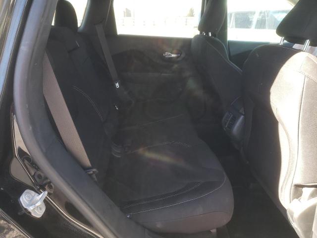 1C4PJMCS7FW752946 Jeep Cherokee Latitude