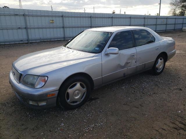 2000 Lexus LS 400 