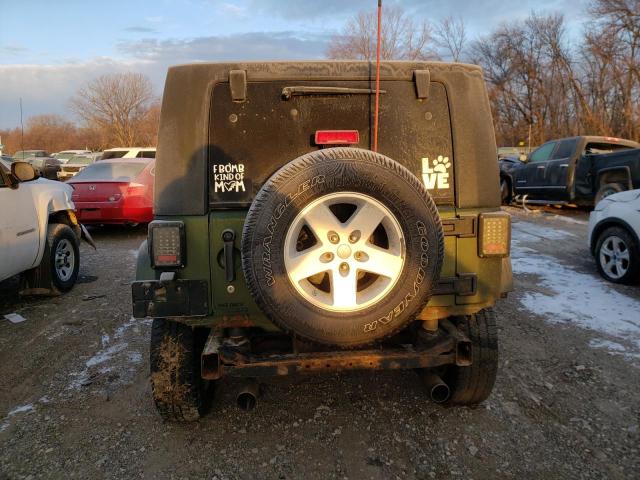 1J4GA591X8L520554 Jeep Wrangler Unlimited Sahara