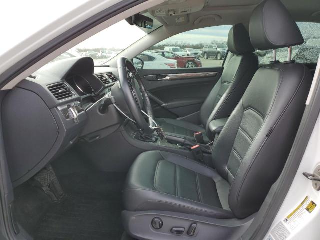 2016 VOLKSWAGEN PASSAT SE - 1VWBT7A33GC065173