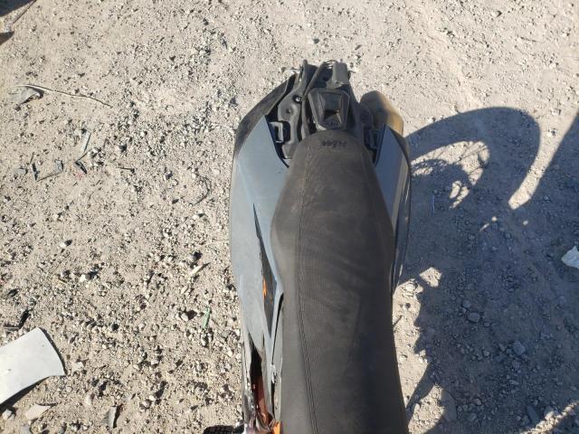 2021 KTM 690 SMC R VBKLSV406MM709110