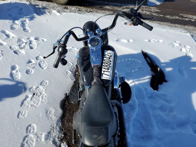 2011 HARLEY-DAVIDSON FLSTFB 1HD1JN514BB011055