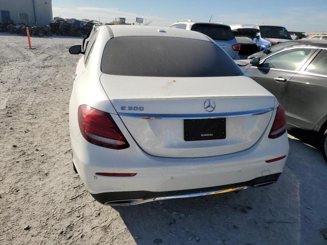 2017 MERCEDES-BENZ E 300 - WDDZF4JB9HA163190