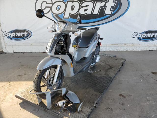 2022 VESPA PIAGGIO ZAPM898G5N7003182
