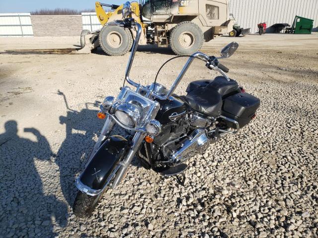 2020 HARLEY-DAVIDSON FLHC 1HD1YAJ18LB017047