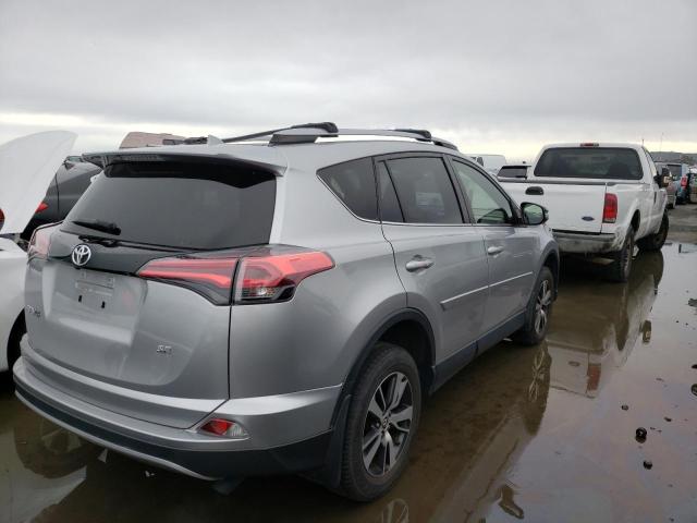 2018 TOYOTA RAV4 SE - JTMNFREVXJJ202840