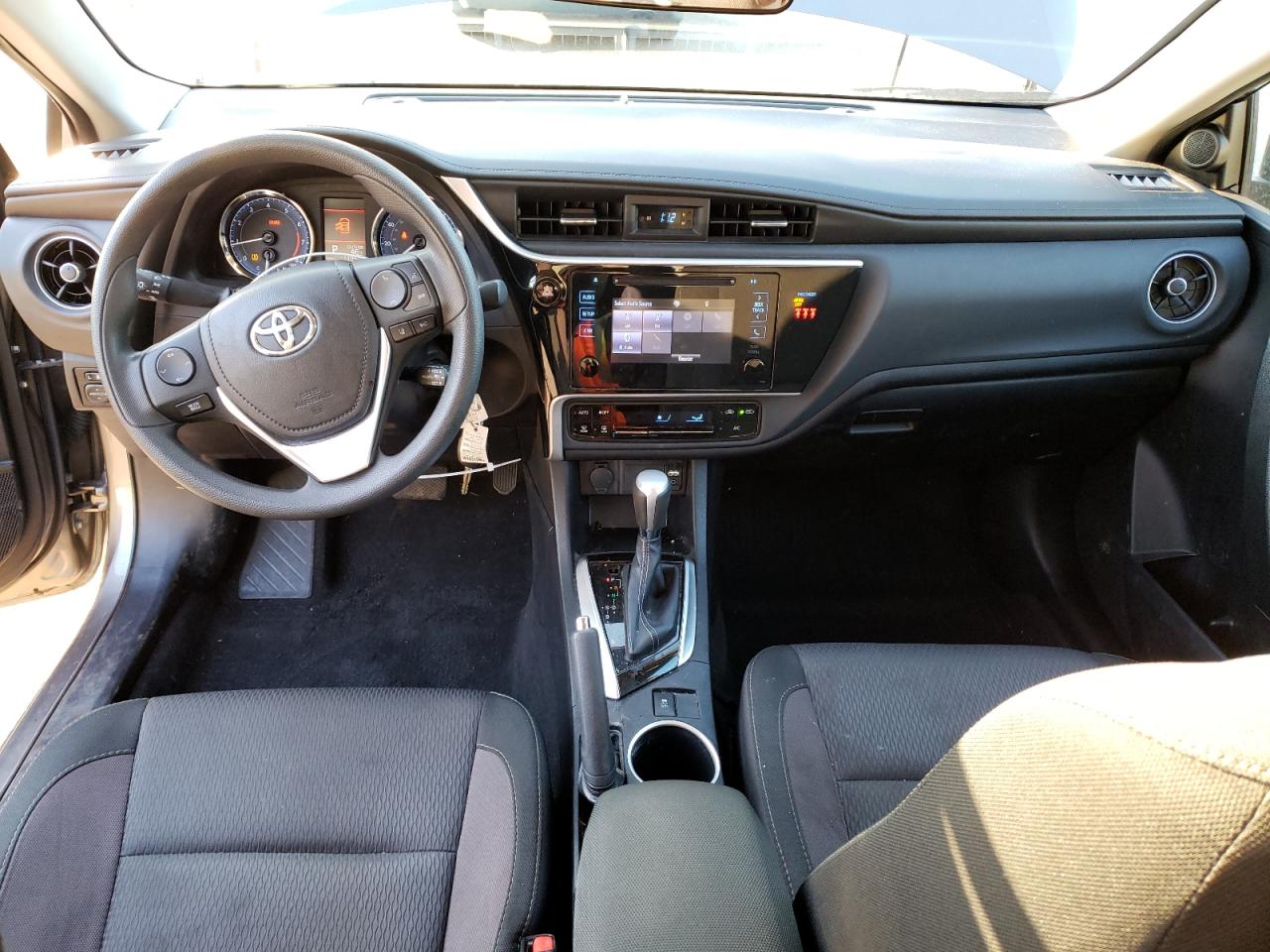 2T1BURHE8JC095061 TOYOTA COROLLA 2018