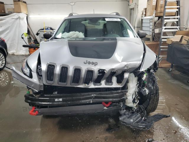 1C4PJMBB0HW545903 Jeep Cherokee Trailhawk