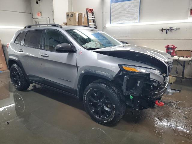 1C4PJMBB0HW545903 Jeep Cherokee Trailhawk