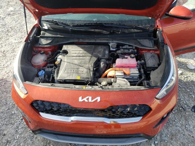 KNDCB3LC2N5537381 KIA NIRO LX