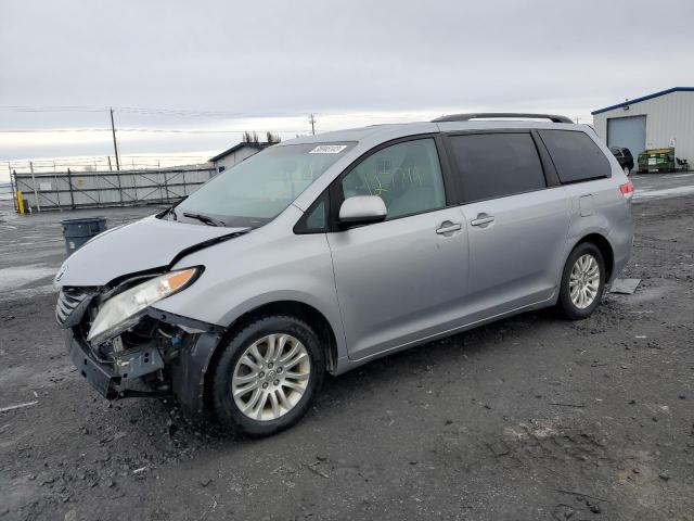 Salvage cars for sale from Copart Airway Heights, WA: 2013 Toyota Sienna XLE