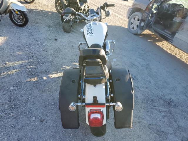 2014 HARLEY-DAVIDSON XL1200 T - 1HD1LL329EC427577
