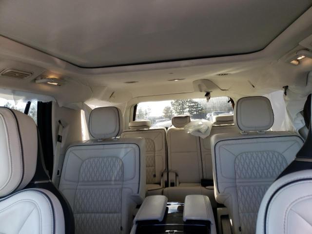 5LMJJ2TT7LEL05577 Lincoln Navigator Black Label