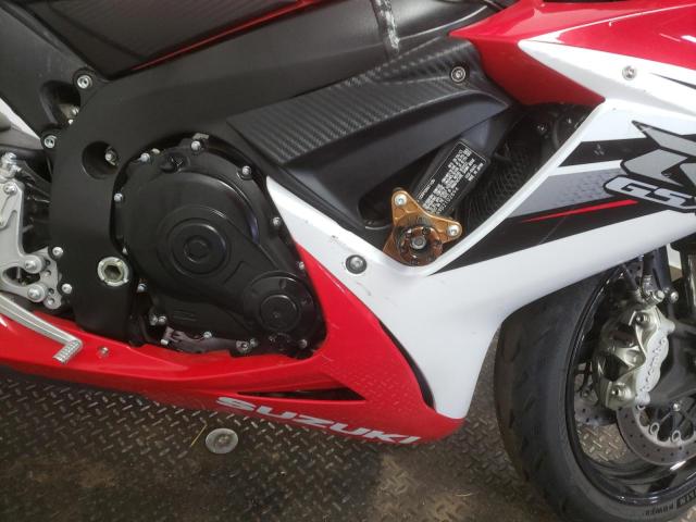 2013 SUZUKI GSX-R600 - JS1GN7FA9D2102894