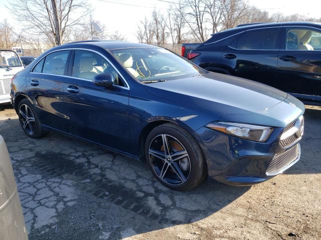 2022 MERCEDES-BENZ A 220 - W1K3G4EB9NJ364192