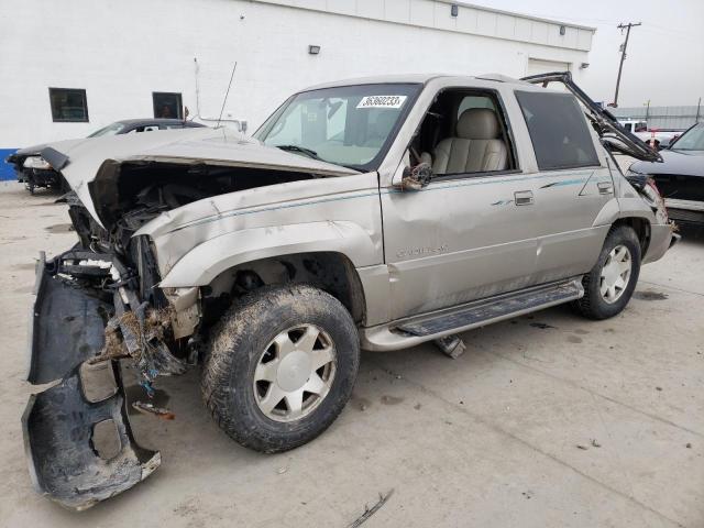 2000 Cadillac Escalade 