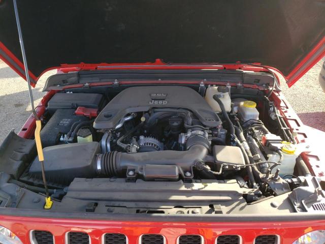 1C4HJXEG2JW244570 Jeep Wrangler Unlimited Sahara