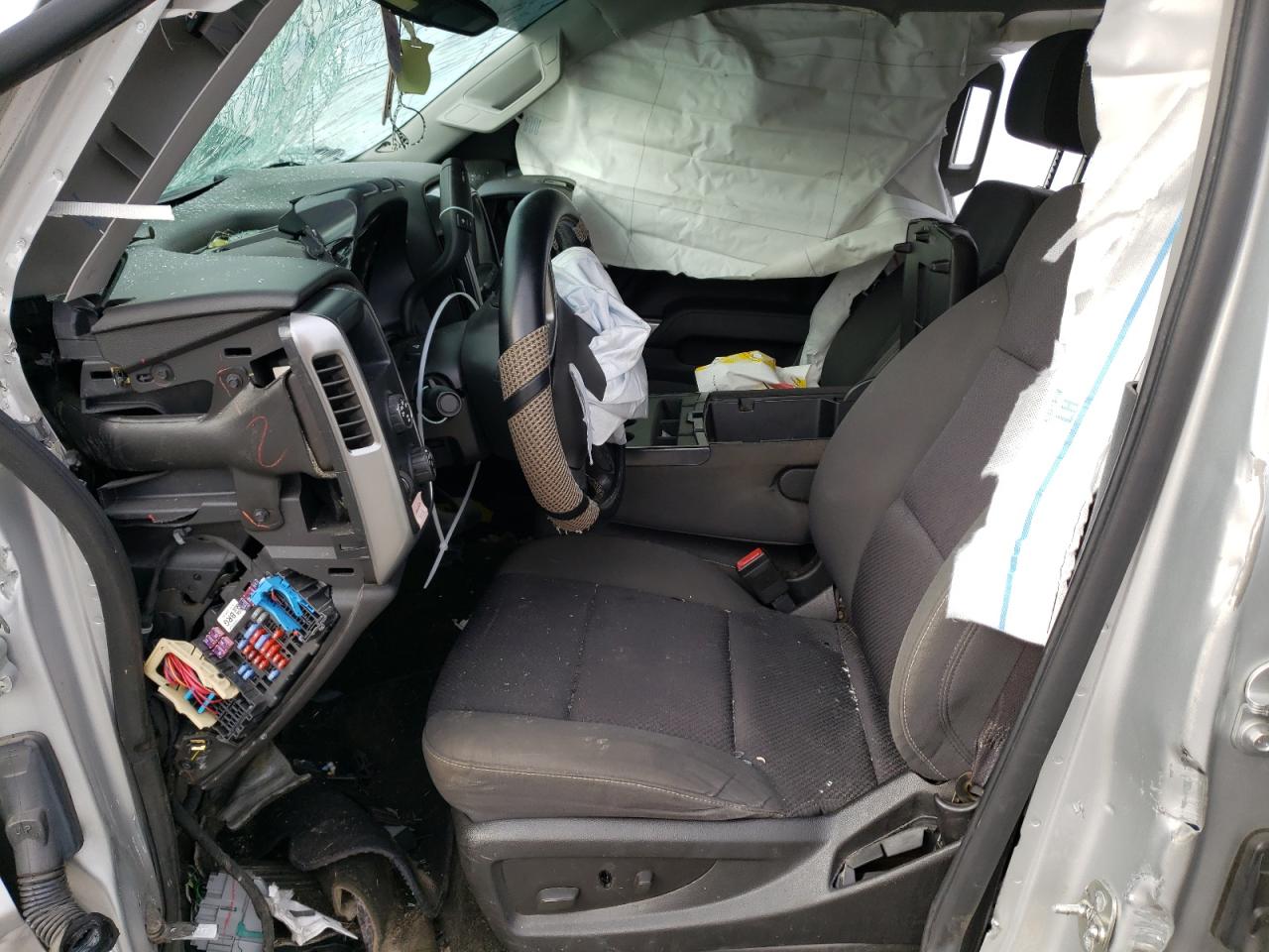 3GCUKREC3FG529546 2015 Chevrolet Silverado K1500 Lt