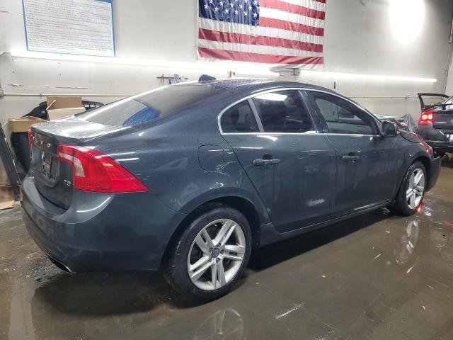 YV140MFB4F2310502 Volvo S60 Premier