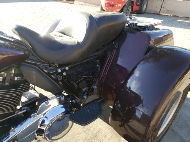 2019 HARLEY-DAVIDSON FLHTCUTG 1HD1MAF13KB858583