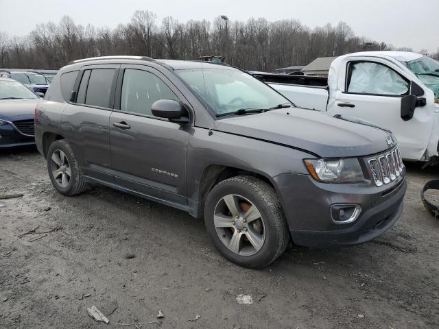 1C4NJDEB8HD193006 Jeep Compass Latitude