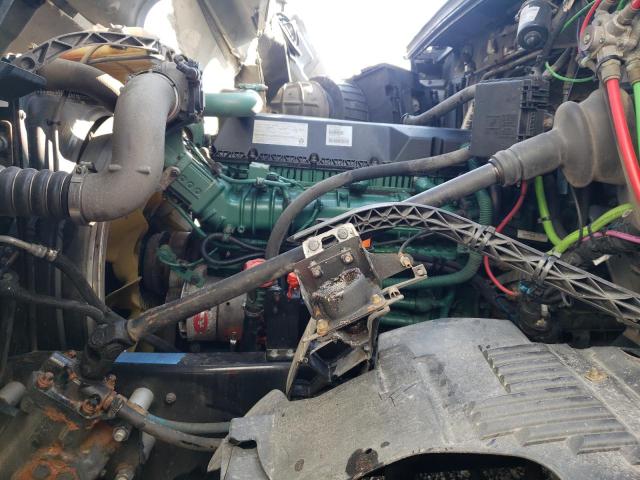 4V4NC9EH2JN888517 Volvo VN VNL