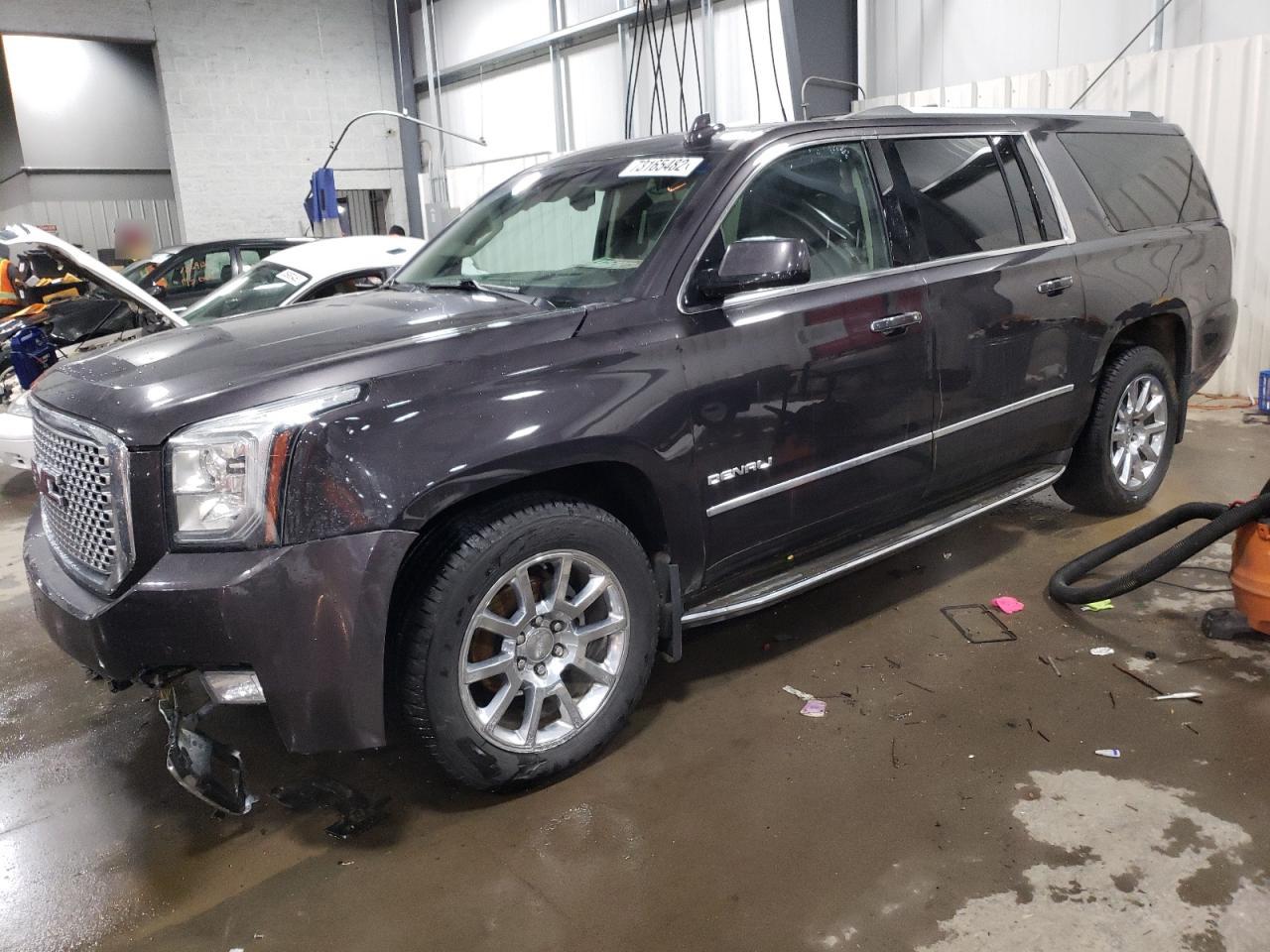 2016 GMC Yukon Xl Denali vin: 1GKS2HKJ7GR166825