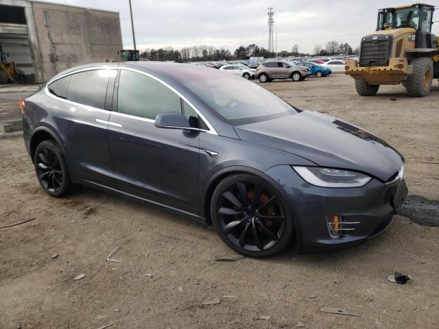 5YJXCDE2XJF088825 Tesla MODEL X