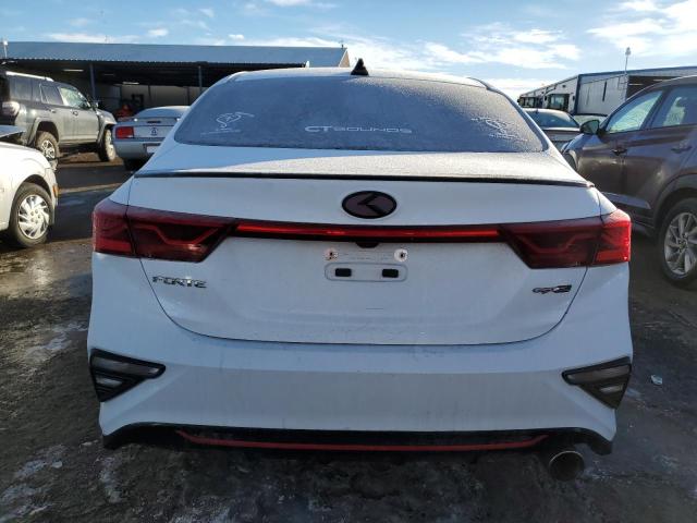 3KPF34AD9ME354767 KIA Forte Gt Line