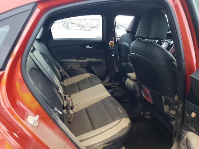 3KPF34AD8ME391986 KIA Forte Gt Line