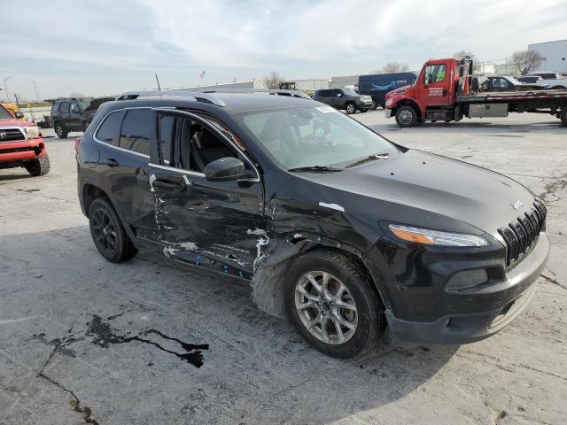 1C4PJLCB0HW604392 Jeep Cherokee Latitude