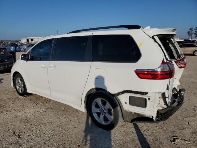 2018 TOYOTA SIENNA LE - 5TDKZ3DC0JS905888