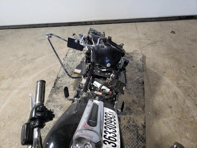 2009 HARLEY-DAVIDSON FLHX - 1HD1KB4149Y691396