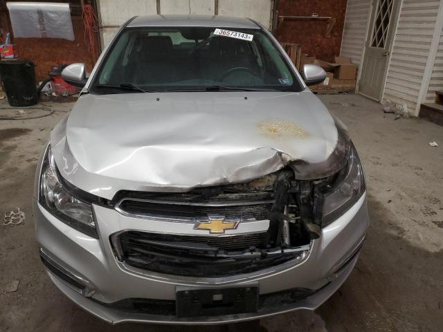 VIN 1G1PE5SBXF7161119 2015 CHEVROLET CRUZE no.5