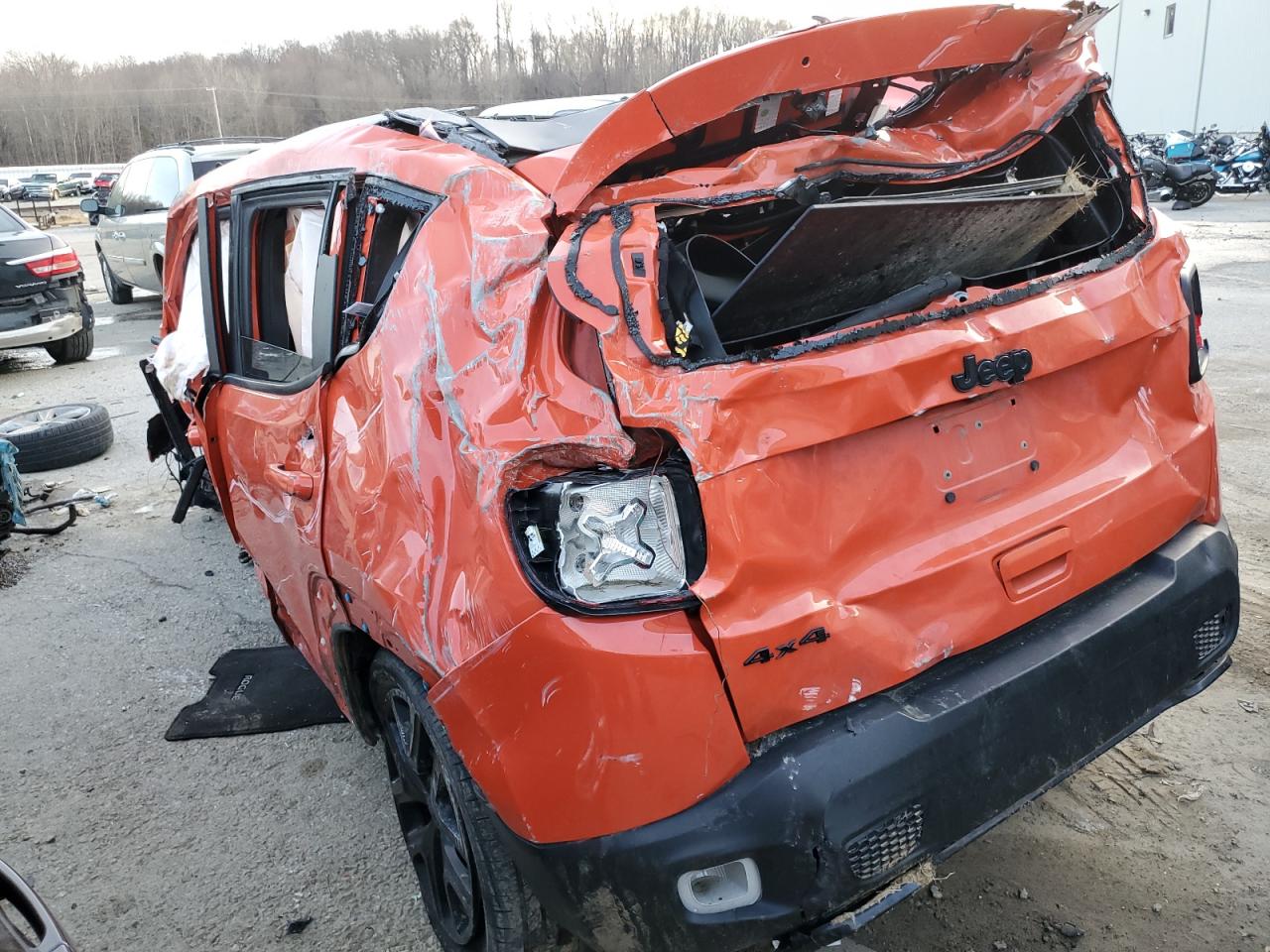 ZACCJBBB5JPJ45693 2018 Jeep Renegade Latitude