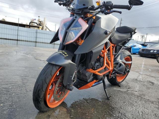 2017 KTM 1290 SUPER - VBKV39409HM961095